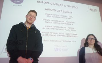 FIPRESCI-Preis Forum für „An Elephant Sitting Still“ von Hu Bo. Das Arsenal Berlin zeigt den Berlinale-Film FIPRESCI_JURY-Mitglieder Henning Koch und Teresa Vena auf der Berlinale 2018 im Sony-Center