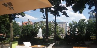 Uruguay sehen und leben. Das New Montevideo zeigt alle WM-Spiele im Terrassengarten mit Fontänenblick