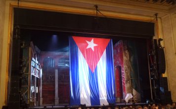 Carmen auf kubanisch. Erst Bizet, dann Hammerstein, jetzt Carmen La Cubana: Premiere in Berlin