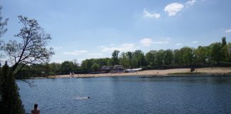 Blaue Stunde an der See. In der Kapernaumkirche Wedding spielt eine neue Band