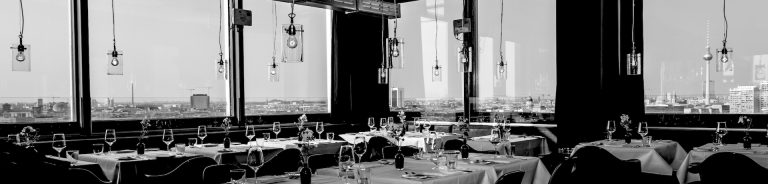 Im Solar – Dinner über den Dächern von Berlin oder erst Gourmetrestaurant, dann Skybar
