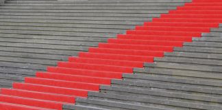 69. Berlinale mit Binoche-Jury – Bei den Internationalen Filmfestspielen Berlin klaffen Welten zwischen Anspruch und Wirklichkeit