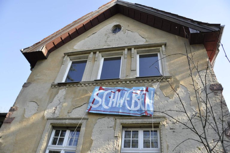 „Schweben“, ein temporäres ‚Kunst-Ereignis‘ südlich von Berlin