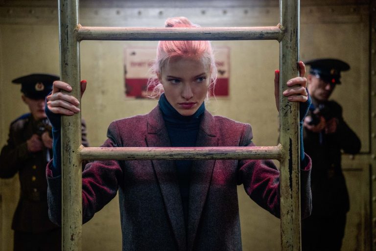 Schön blutig und scharf wie Schote von Chili – „Anna“ Poliatova von Filmregisseur Luc Besson