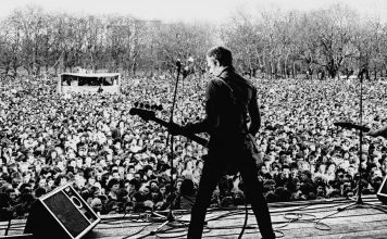 Aufbegehren, Revolte, Punkrock – Eine Stimme für die Stimmlosen: „Rock against Racism“ – Wenn Musik die Welt verändert