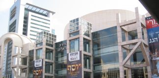 Oper im Krieg – Israeli Opera Tel Aviv spielt weiter und hofft auf „ruhigere Zeiten“