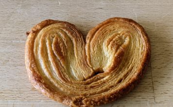 Schweineohren oder Pimmel-Propaganda aus dem Kalkutta-Konzerthaus? – Echt zum Kotzen!