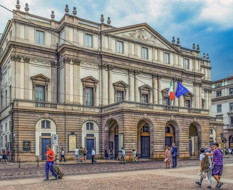 Der Dokumentarfilm „Paolo Conte alla Scala: il maestro è nell’anima“