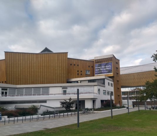 Matthäuspassion von J.S. Bach am Karfreitag im Kammermusiksaal der Berliner Philharmonie – Figuralchor