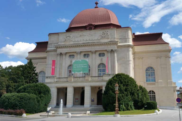 „Ans Ende der Zeit“ von David Philip Hefti im Opernhaus Graz