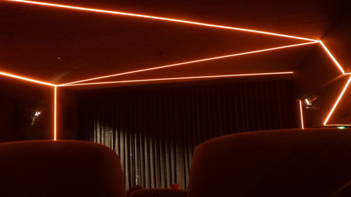 Saal 2 des Delphi-lux-Kinos in Berlin-Charlottenburg, Ort der Elaha-Berlinale-Filmpräsentation gratis mit Gespräch mit MdB u.a.