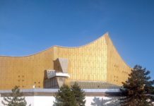 „Eine rätselhafte Saisoneröffnung“ mit Kirill Petrenko in der Berliner Philharmonie
