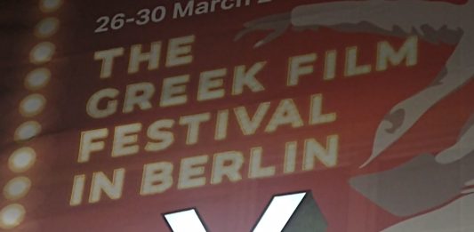 Wiedereröffnet: Das Kino International in Berlin. Ende Februar, zu spät zur Berlinale 10 Years The Greek Film Festival in Berlin, 10 Jahre griechisches Filmfest in Berlin im BABYLON-Mitte am Rosa-Luxemburg-Platz (nicht in Kreuzberg), 33 Filme, 6 internationale Premieren, 19 Deutschlandpremieren, 3 Berlin-Premieren