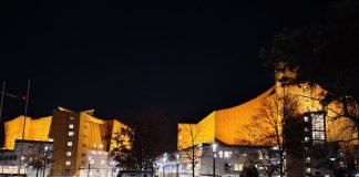 Gute Alte Musik: Heinrich Schütz’Psalmen Davids mit Wolf Matthias Friedrich und Magdalena Podkoscielna im Kammermusiksaal der Berliner Philharmonie am 25.1. – Berliner Figuralchor Gute Alte Musik im Kammermusiksaal der Berliner Philharmonie (links im Bild), Psalmen Davids von Heinrich Schütz mit dem Berliner Figuralchor am 25.1.26