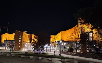 Gute Alte Musik: Heinrich Schütz’ Psalmen Davids mit Wolf Matthias Friedrich und Magdalena Podkoscielna im Kammermusiksaal der Berliner Philharmonie am 25.1. – Berliner Figuralchor Gute Alte Musik im Kammermusiksaal der Berliner Philharmonie (links im Bild), Psalmen Davids von Heinrich Schütz mit dem Berliner Figuralchor am 25.1.26