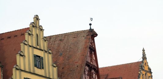 Bemerkenswerte Gegenwart – In Mittelfranken unterwegs: Dinkelsbühl und Treuchtlingen