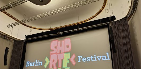 Berlin Short Film Festival Winter 2026 -15. Ausgabe Ein super Kurzfilmfestival: 15. Ausgabe des Berlin "Short Film" Festival (Festivals) im Winter 2026, Anfang Februar, genauer am 6.+7.2.'26 im Babylon-Mitte, u.a. mit "Remember The Sabbath", "Am Wasser" und "Those Who Leave BUY FLOWERS"