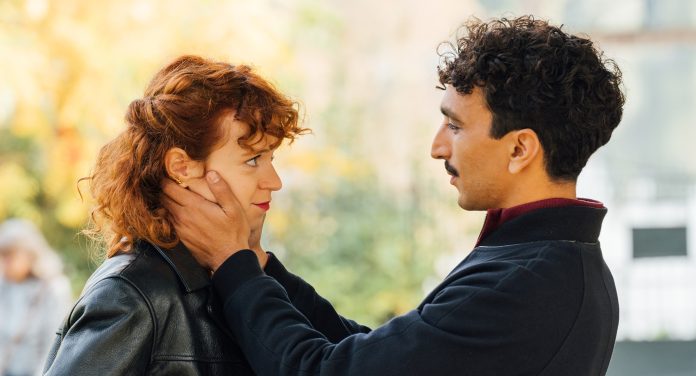 Eine Szene aus dem Film "Couscous und Geheimnisse" ("La petite cuisine de Mehdi"). © Lighthouse Home Entertainment Vertriebsgesellschaft GmbH & Co. KG