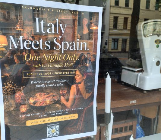 ITALY meets Spain. One Night Only. Eine Veranstaltung mit Live-Musik. Geographische Betrachtungen One Night Only - Italien und Spanien treffen sich in der Küche. Die Veranstaltung wird von Live-Musik begleitet werden. ITALY meets Spain