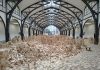 Foto des Tages: Holzklötze statt Eisenbahnen im Hamburger Bahnhof in Berlin
