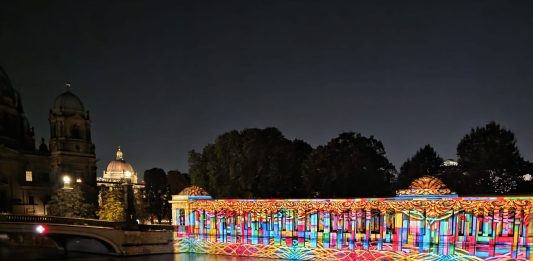 Ein Kessel Kunterbuntes auf der Museumsinsel zum Berliner Festival of Lights 2026