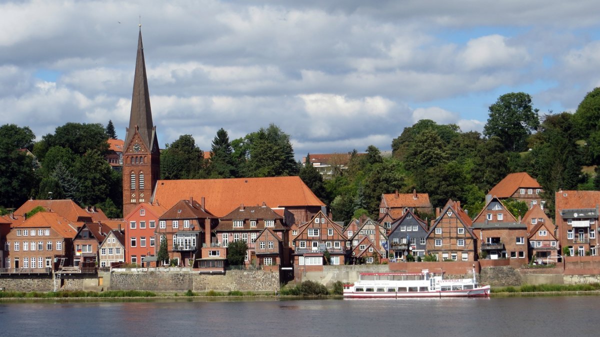 Fußball gucken in Lünebuburg und Umgebung / Nordostniedersachsen, diesen Blick auf Laueburg/ Elbe hat man nur von Hohnsdorf/ Elbe in Niedersachsen