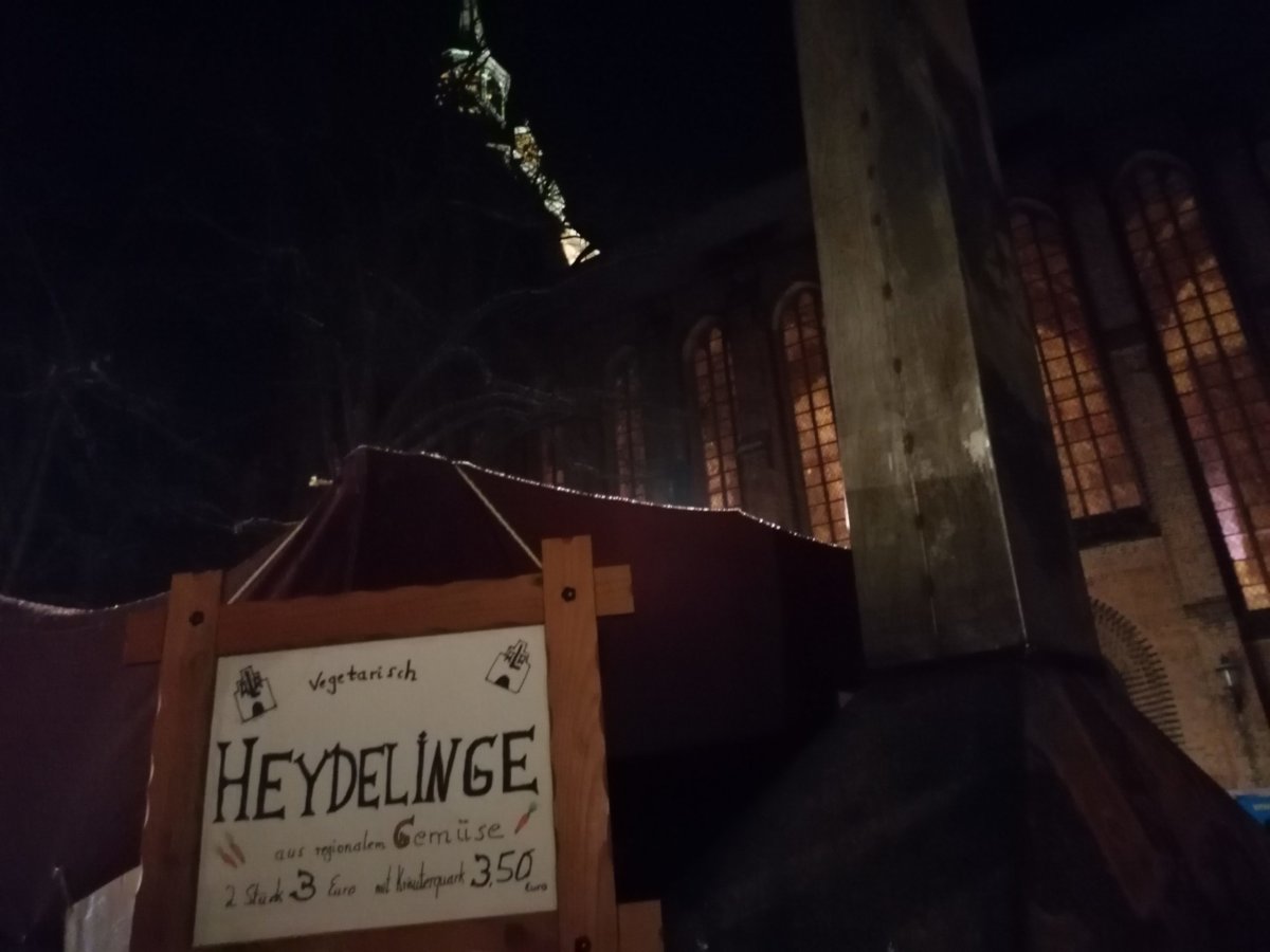 Eine Reise ins 16. Jahrhundert! Christmarkt, Met, Zaunreiterinnen